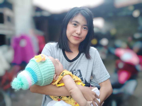 คุณเเม่อายุน้อย