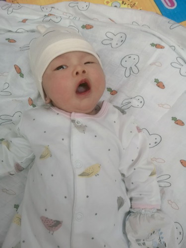 น้องอันนา