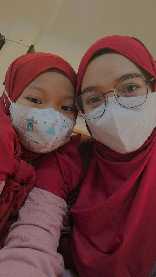 nadhifa almaira profile icon