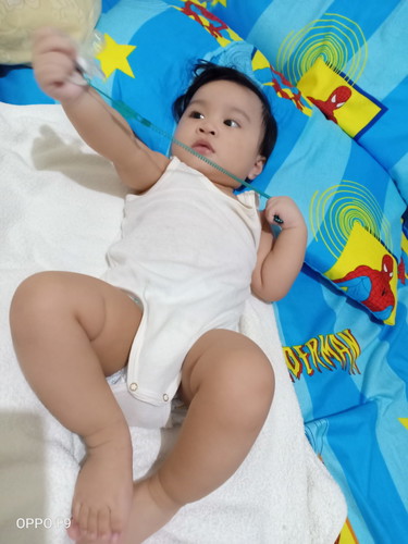 Kelan makakagapang si baby?