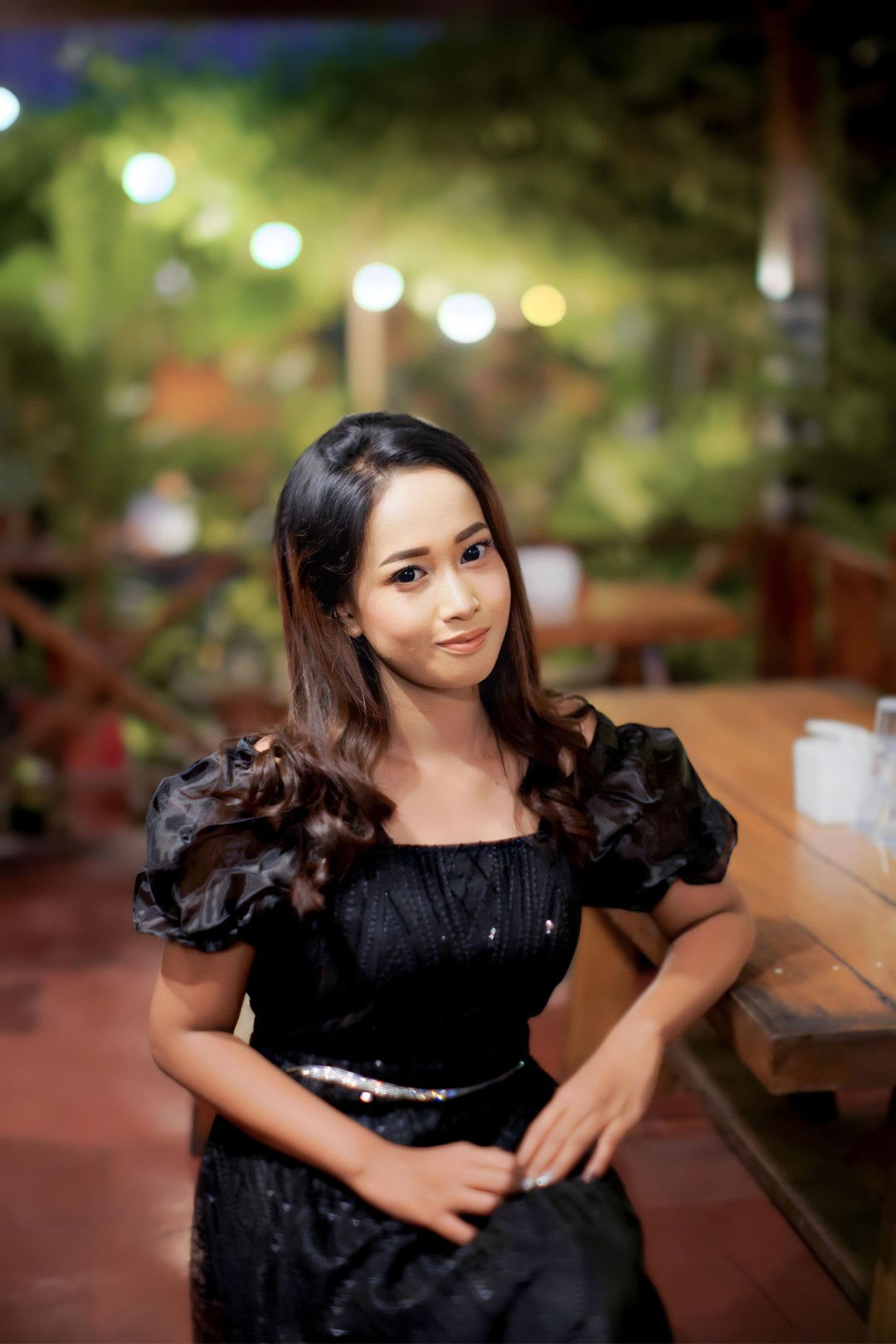 desi poernomo profile icon