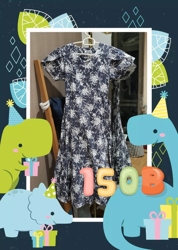 ขายเดรสคลุมท้อง ลายดอกไม้สีขาวพื้นกรม