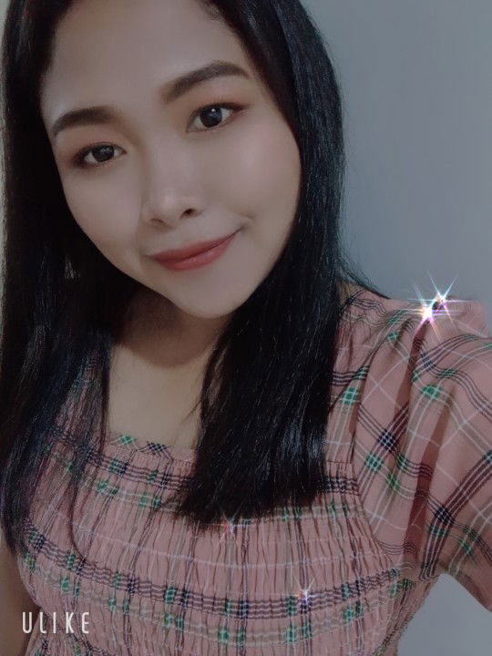 Milk Araya Nuiyen profile icon