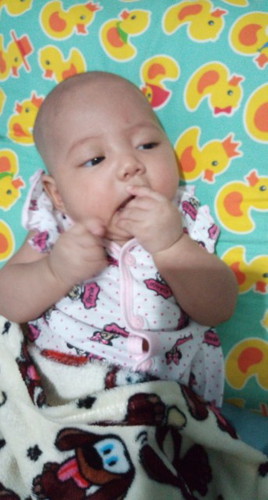 เด็กอมมือ