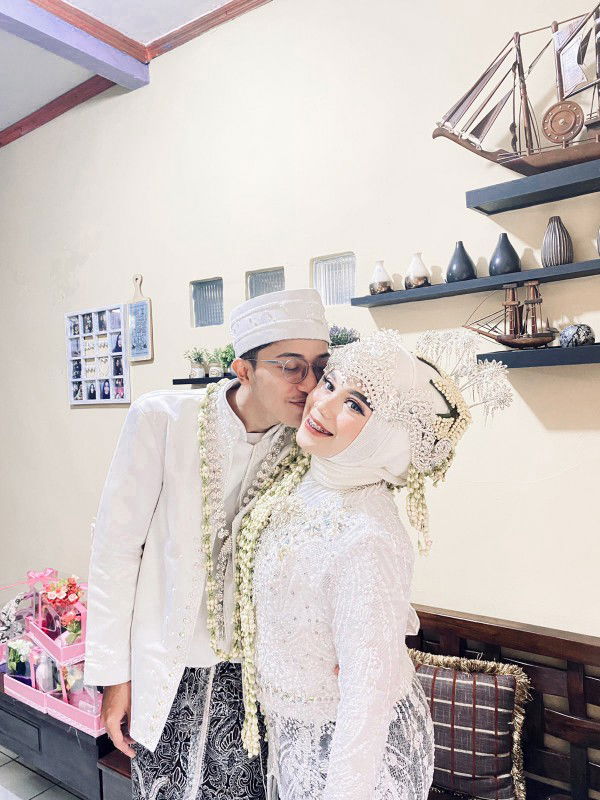 mega Agustin profile icon