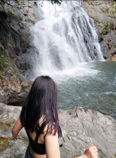 ลูกแพร์ profile icon