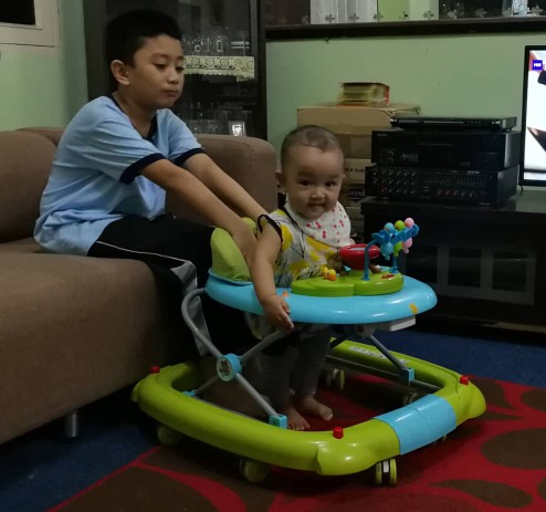 Anak Blum Pandai Merangkak