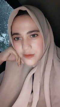 laila fadhilla profile icon