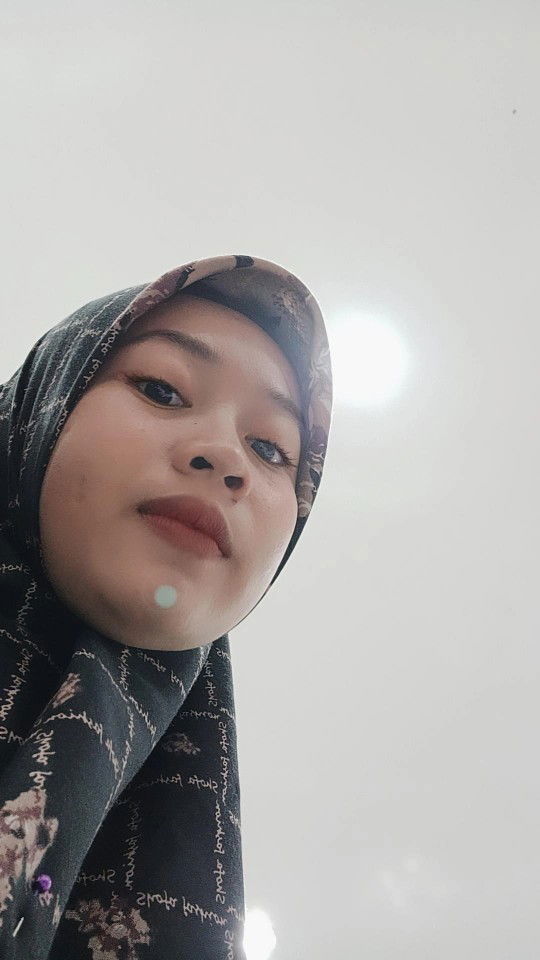 Lailatuzzahroh profile icon