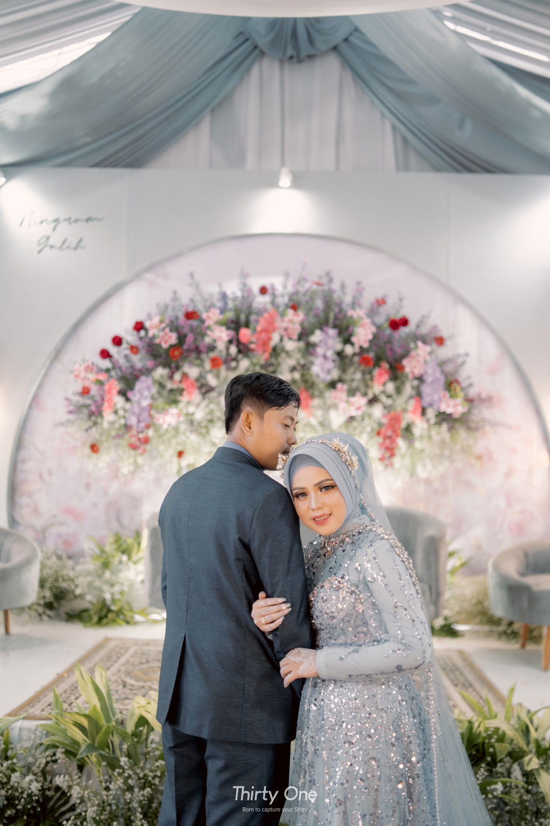 Sri Ningrum profile icon