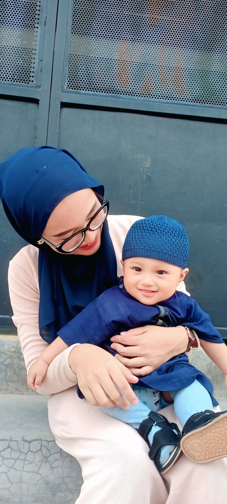 Desi Fithria Sari profile icon