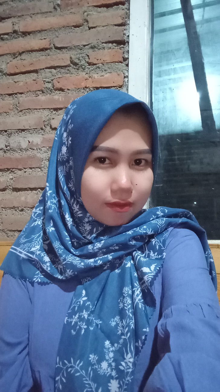 Alip Nurhidayah profile icon