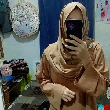 Anis Suci Lestari profile icon