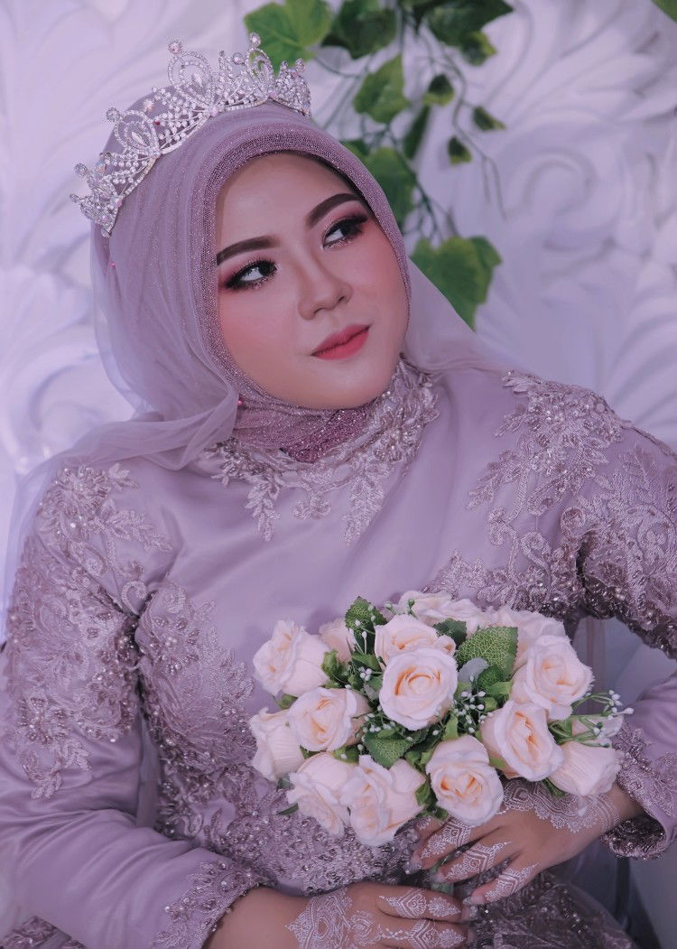 farahhyt profile icon