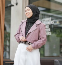 Dhea Putri profile icon