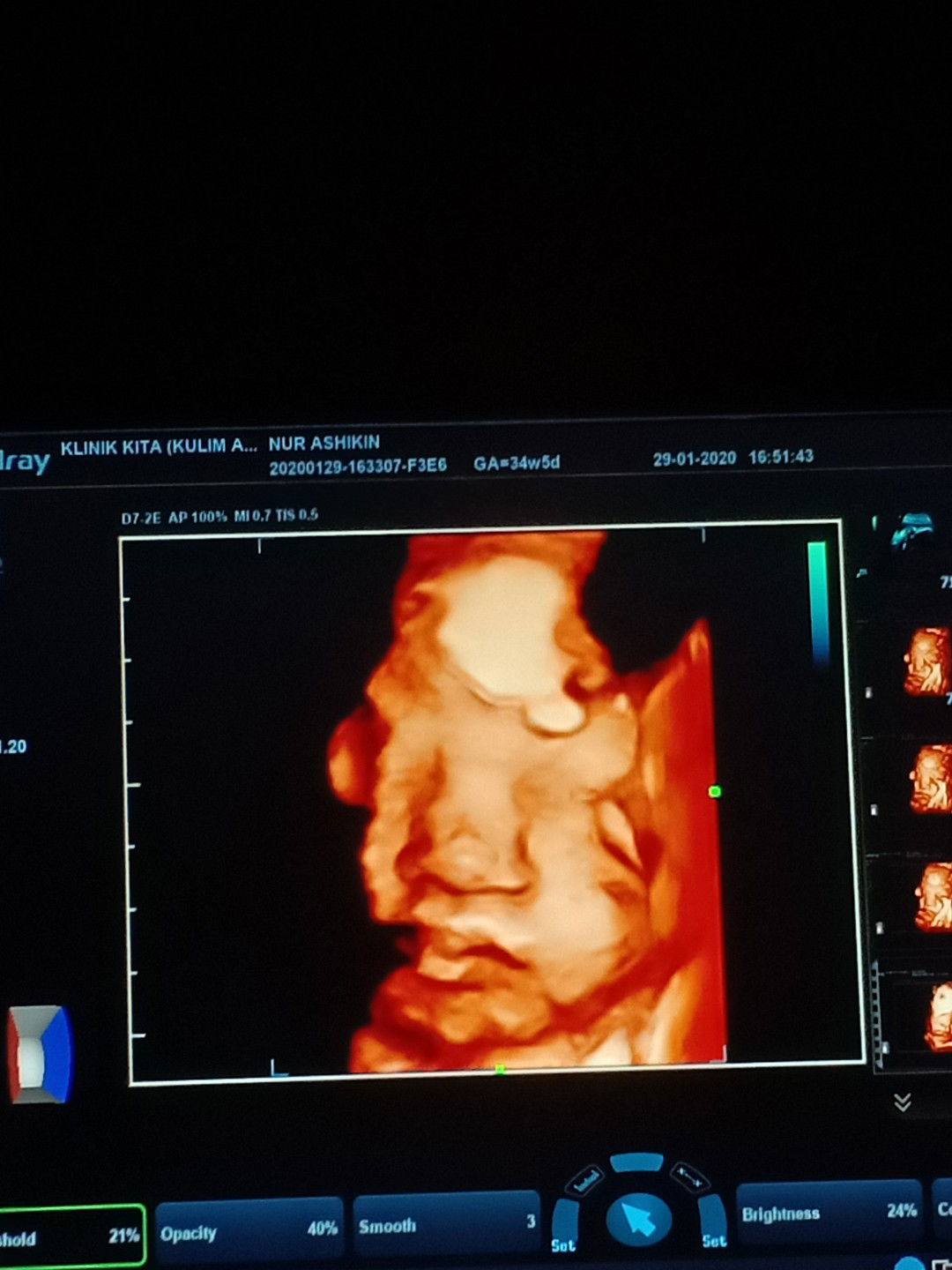 Ashikin Nur profile icon