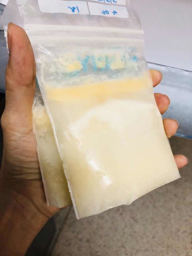 นมแม่ละลาย