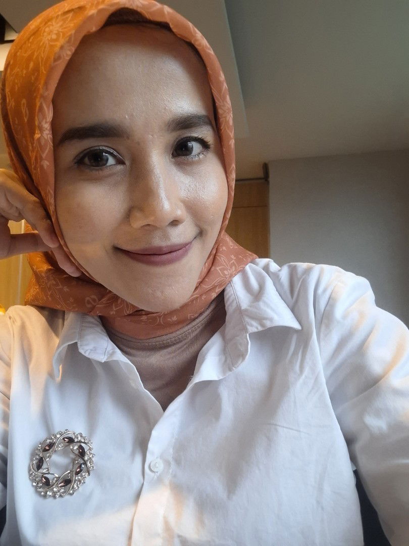 Fitriani Dwiasniah profile icon