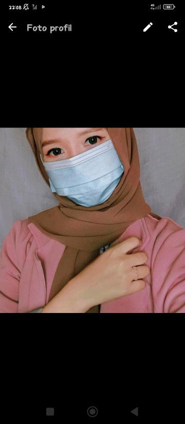 Ayu andini profile icon