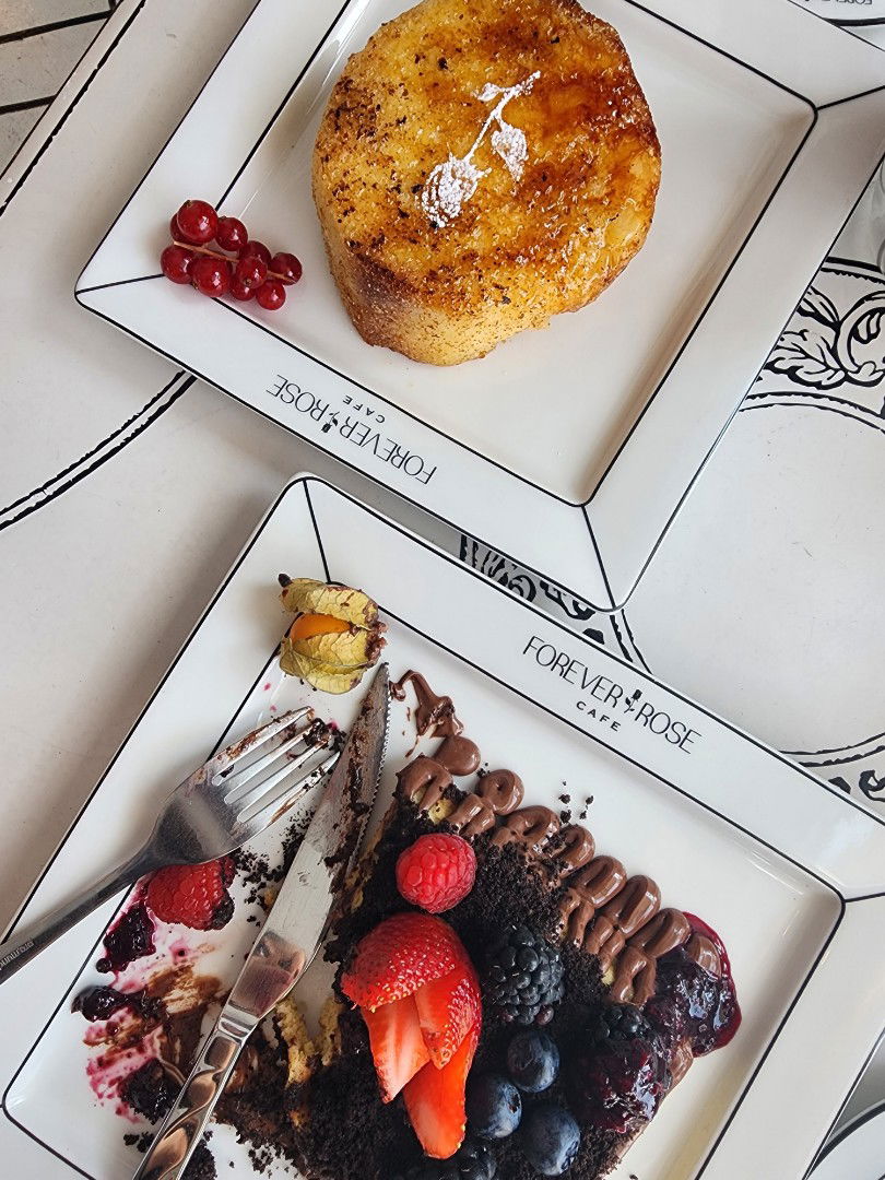 Nur Dee profile icon