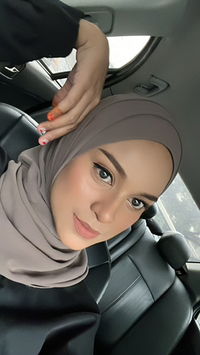 Mira Fadzlina profile icon
