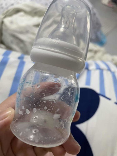 สอบถามแม่ๆเรื่องนมค่ะ