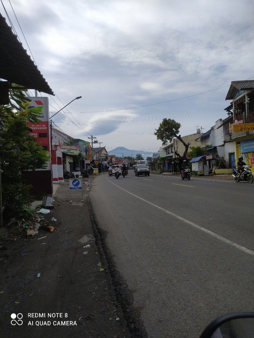 april Australian profile icon