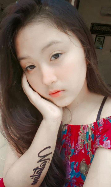 Dewi Nataline profile icon