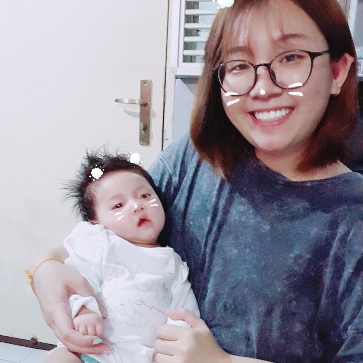 Nicole Lee profile icon