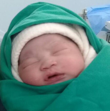 แตกแล้วววค่าาา