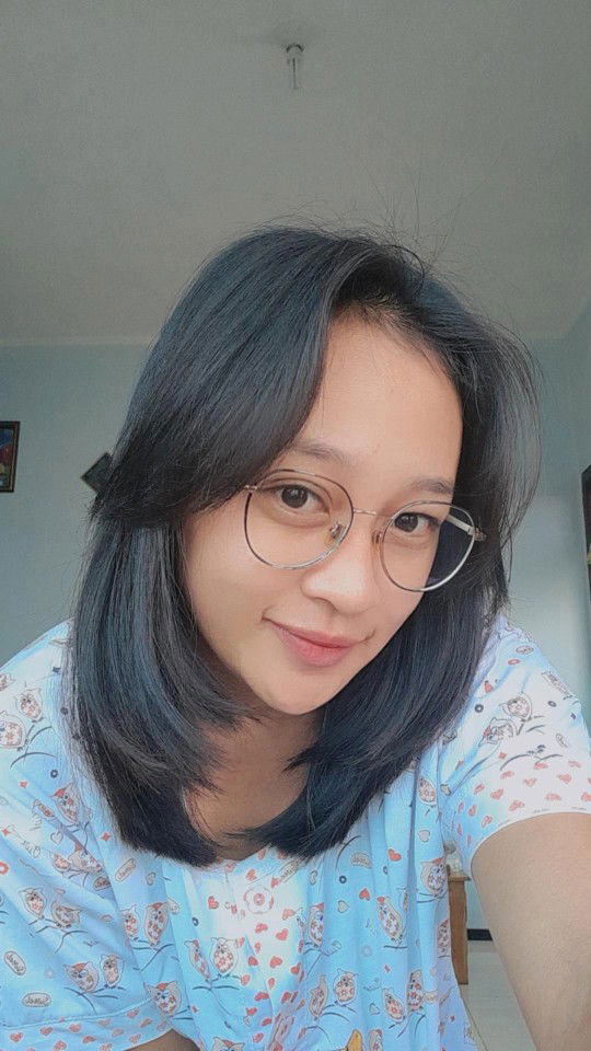 Sintia Muzayyanah Hanum profile icon