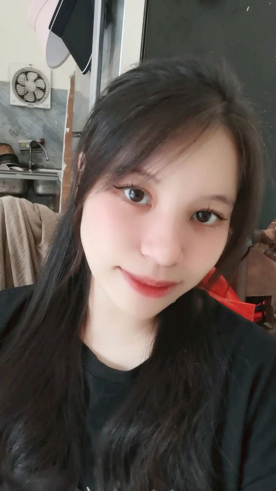 Thùy Linh profile icon