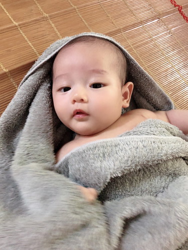 bé bông 3m. 5.7 kg. yêu con