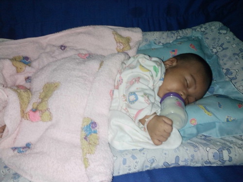 เด็กไม่เอาเต้า