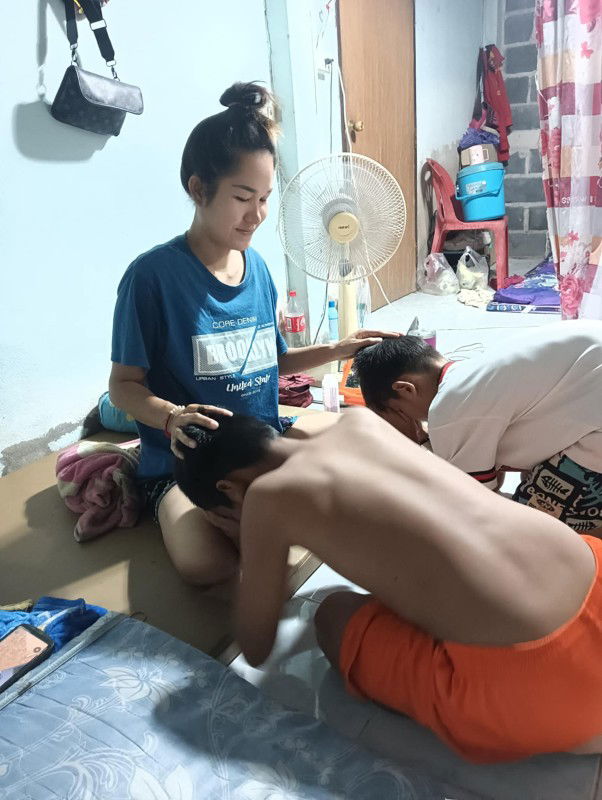 Rungthiwa Bunlom profile icon