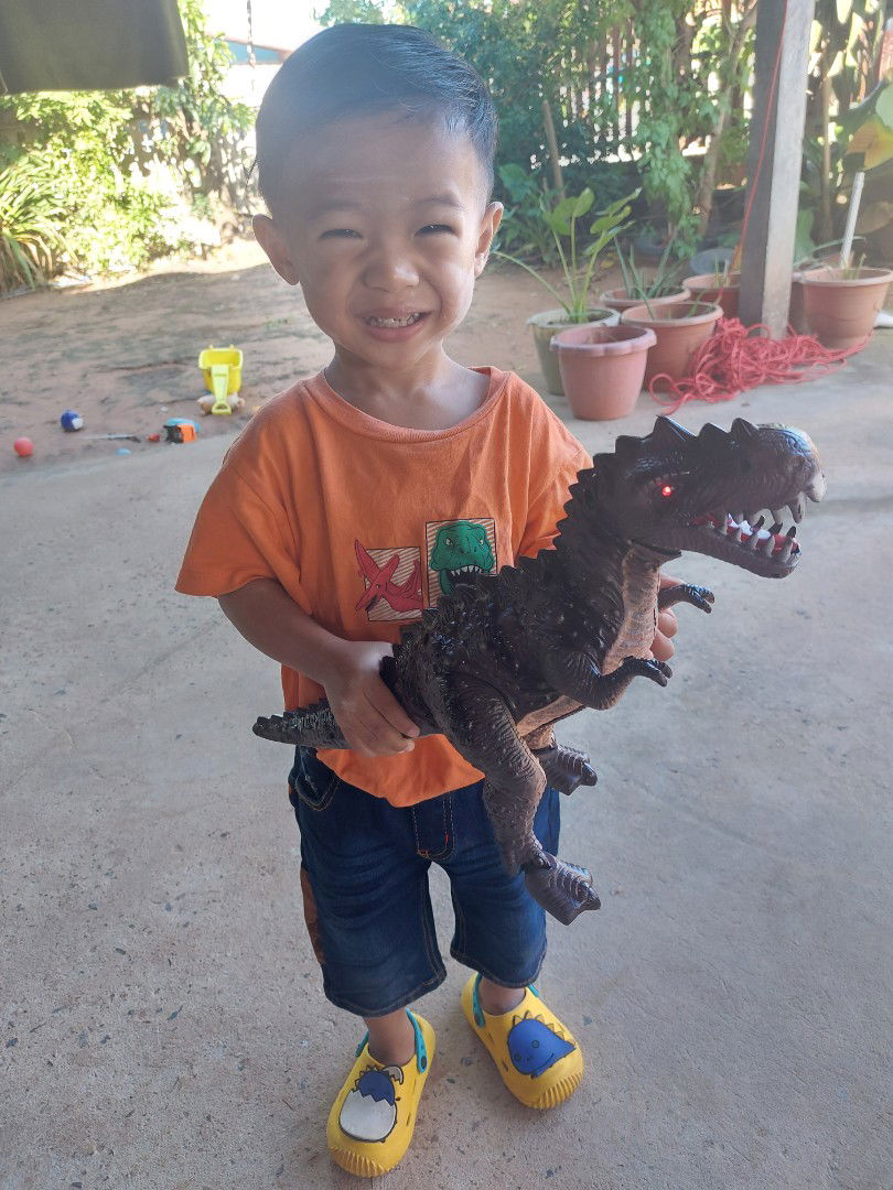 มหาสมุทร สุขสร้อย profile icon