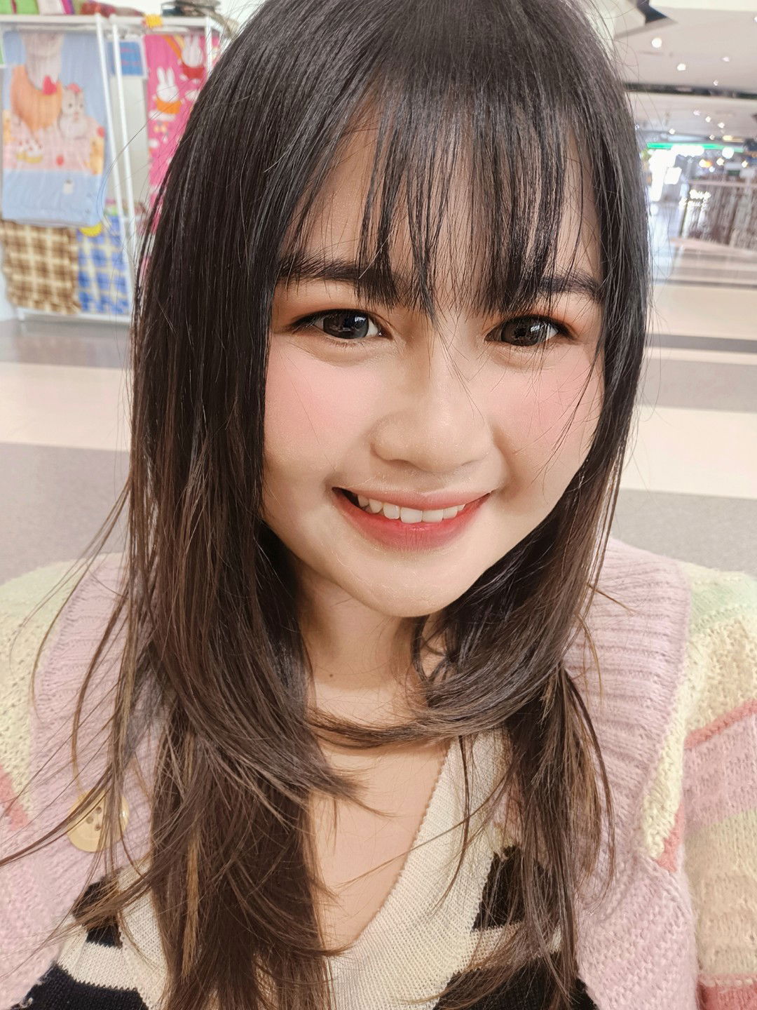 น้ำฝน  ใจสูงเนิน profile icon