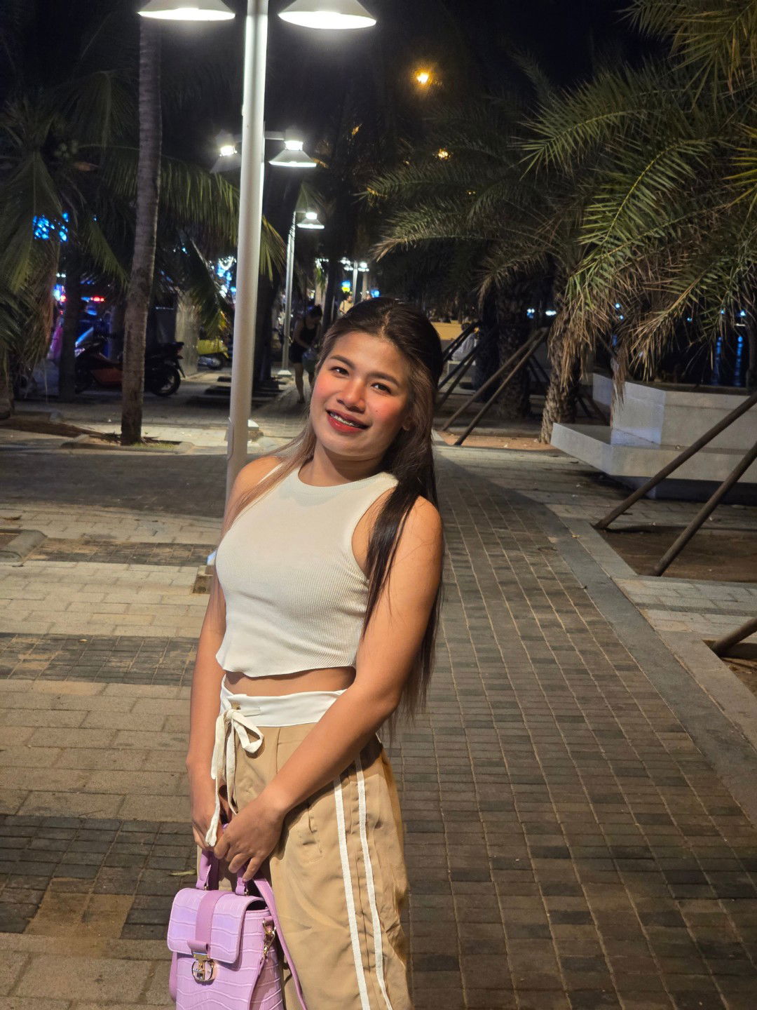 Aticha Yoothomya profile icon