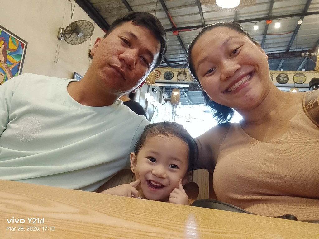 Maria Theresa Lariosa profile icon