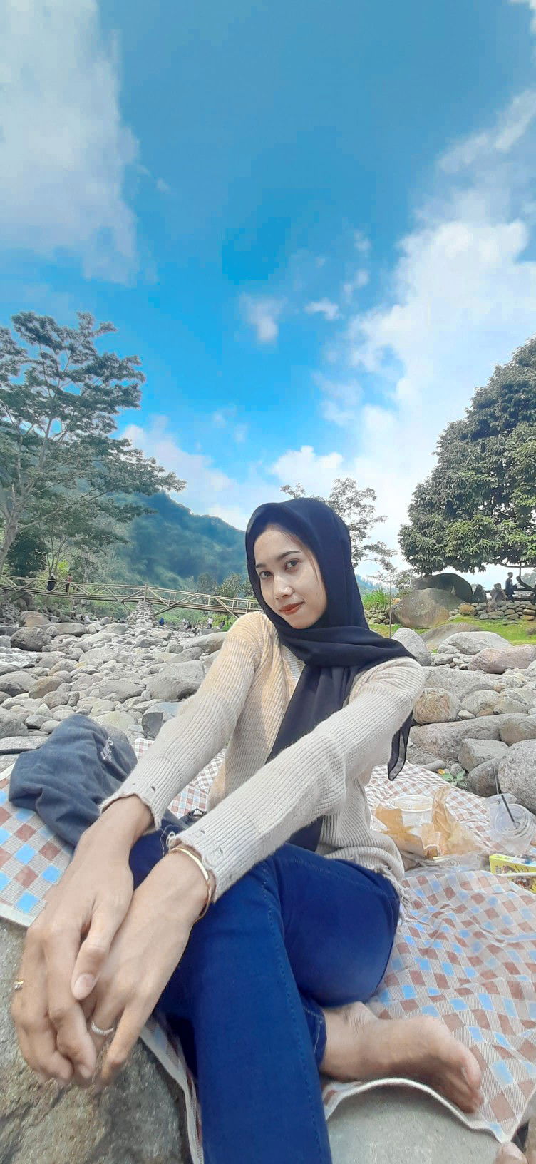 Nurliyaaa_116 profile icon