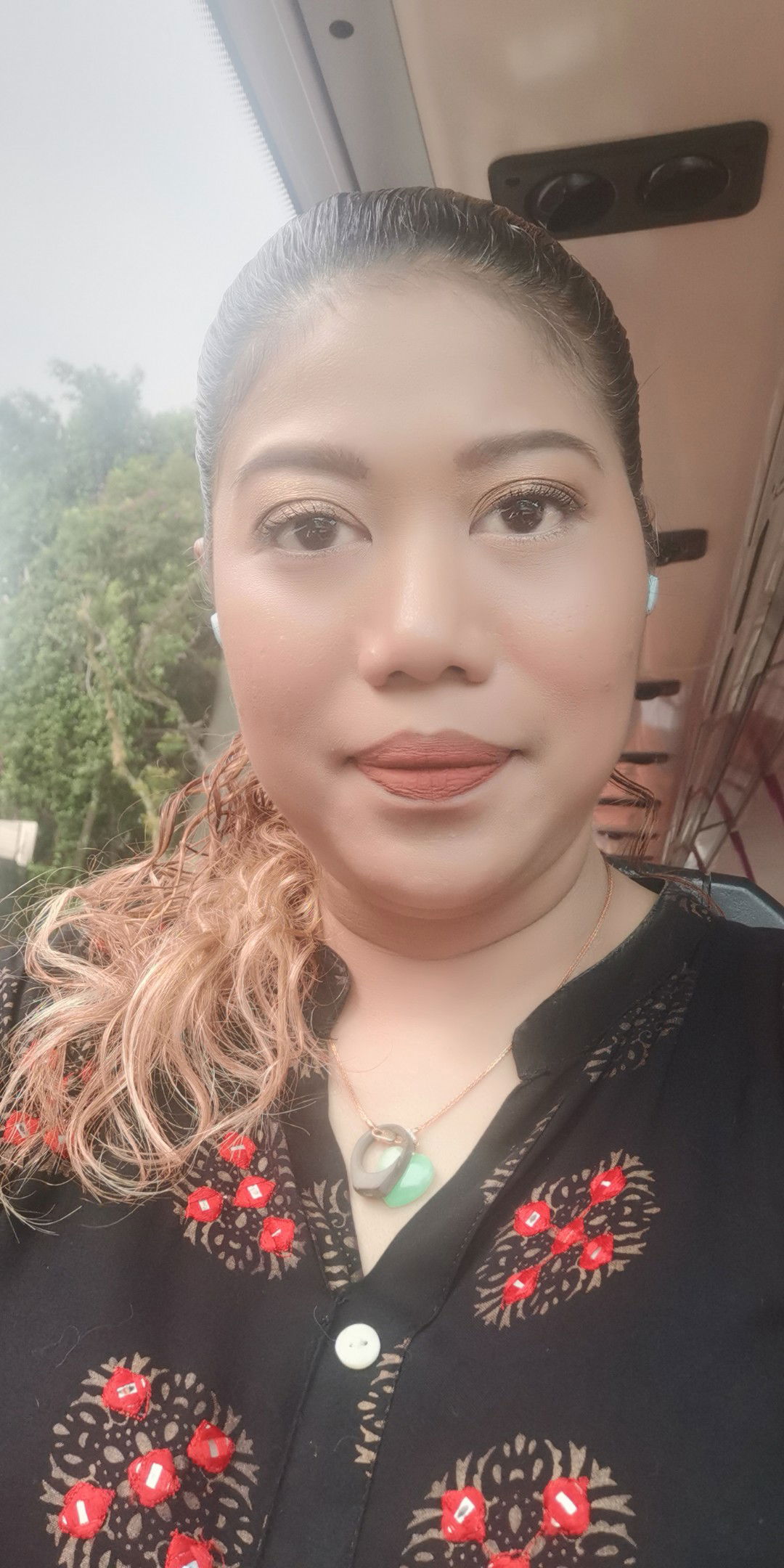 Ismiah Damsuri profile icon