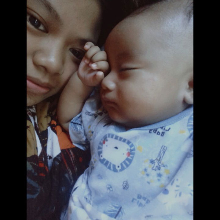 fitri afita sari profile icon