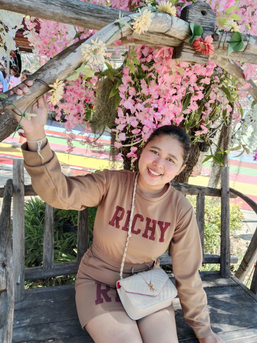 Ploy Nichapat profile icon