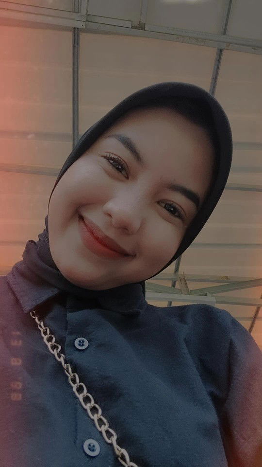 Devi Safitri profile icon