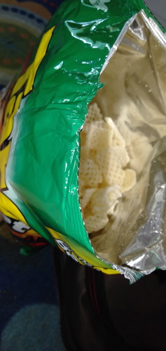 ga pernah makan nasi, makan snack melulu.