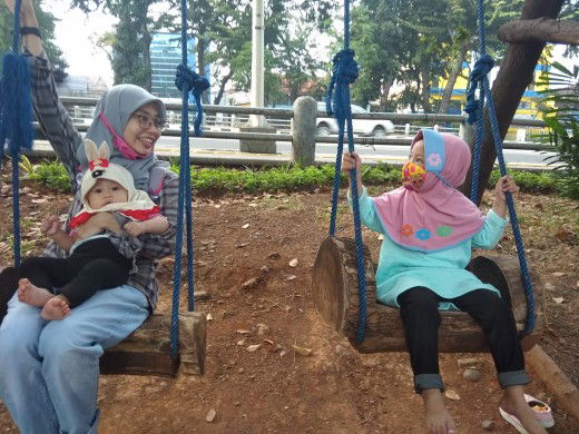 mommy Azalea Jasmine profile icon