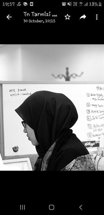 Cik Apple Merah profile icon