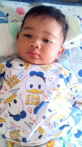 ลูกไม่เอาขวดเลยค่ะ จะกินนมจากเต้าอย่างเดียว ทำไงดีค่ะ แม่ !!