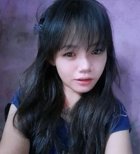 Lisa Vhian profile icon