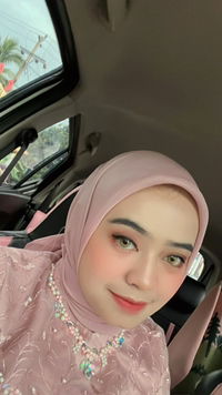 Debby Tia Mutiara profile icon